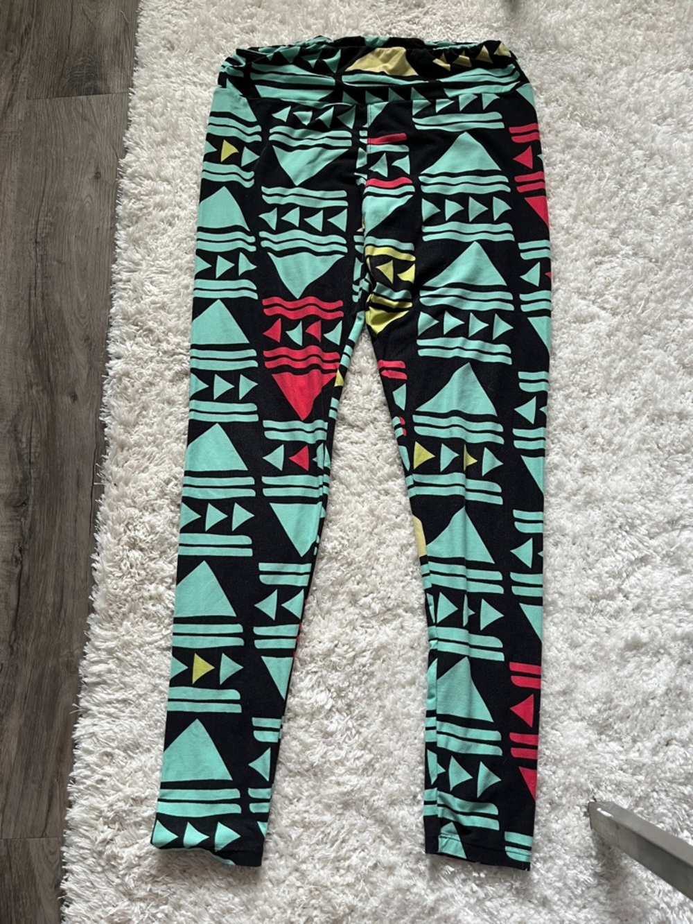 LuLaRoe Kids Geometric Mint Leggings with Red & Yellow Accents